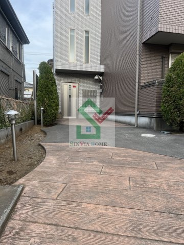 ティルタ南住吉のエントランス