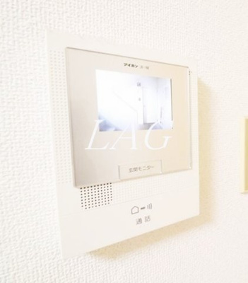 【セキュリティ】 | エステート南林間 | モニター付きインターフォンです。