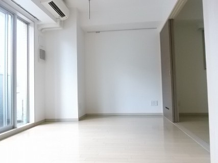 ダイナ大島の居間・リビング
