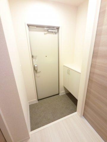 【玄関】
