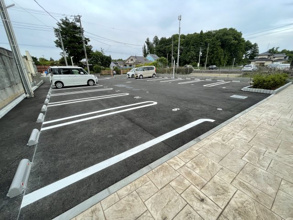 【駐車場】