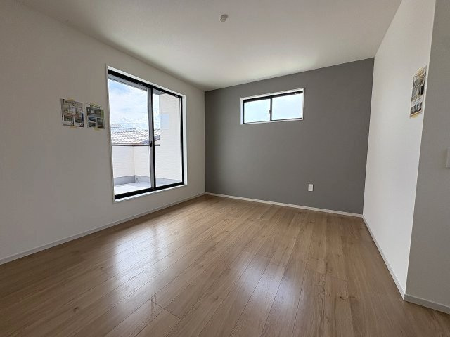 【寝室】 | 春日市弥生4丁目2期　1号棟（全1棟）【仲介手数料無料・0円】 | 施工例。施工例は完成時と異なる場合があります。