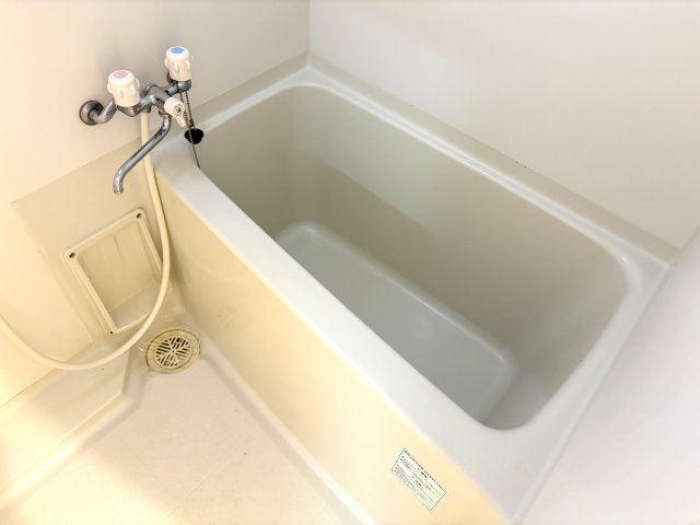 クレフラスト星崎の浴室