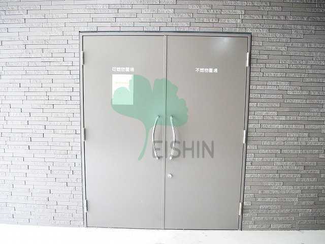 ネストピア博多駅前3
