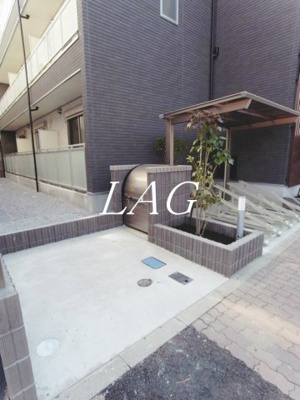【その他共用部分】 | リブリ・浅草 | 駐輪場です。