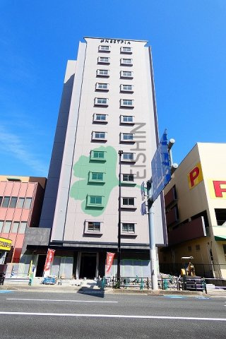 ネストピア東比恵駅前のエントランス