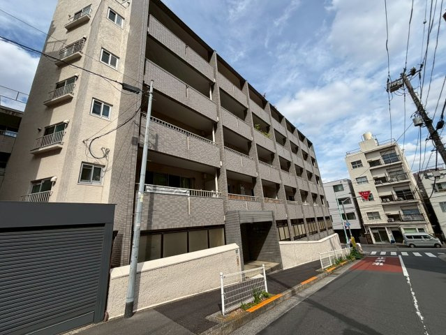 駒込コーポラスの外観