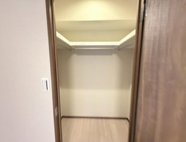 夙川千歳町シティハウスの収納|洋室6.2帖にウォークインクローゼットあり