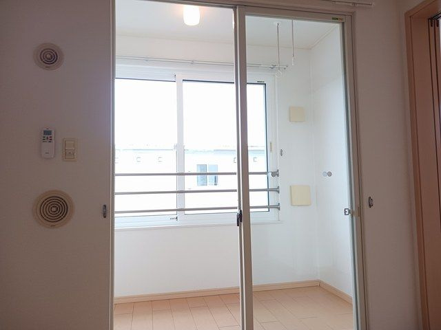 カ－サ・アバンツァ－ト　３号館のその他