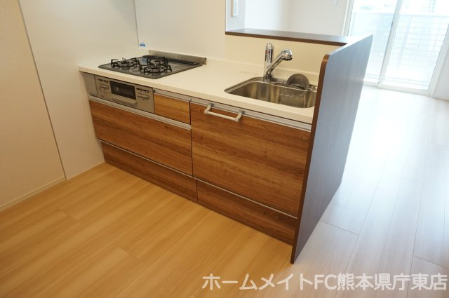 熊本市東区沼山津２丁目のアパートのキッチン