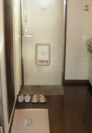 メゾンシンワの玄関