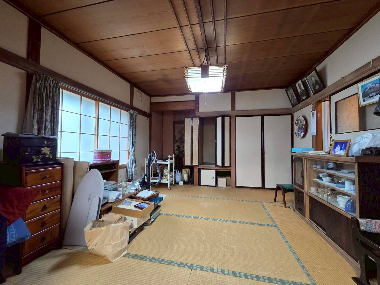 若草町　中古住宅の和室|1階　和室8帖