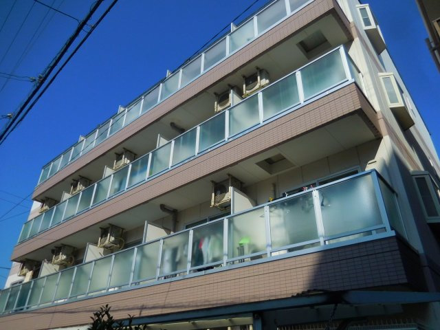 ハイマートさつきの外観