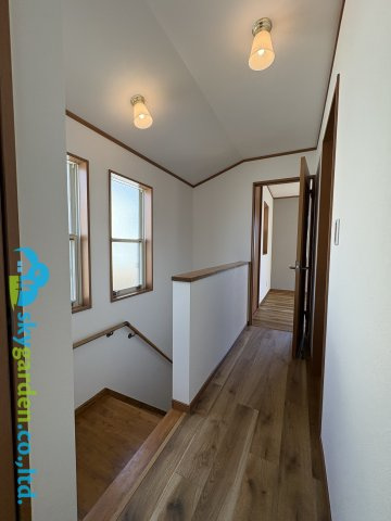 秦野市渋沢　中古戸建の内装|2階の廊下の様子