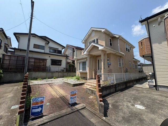 秦野市渋沢　中古戸建の外観
