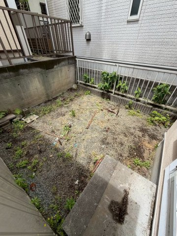 秦野市渋沢　中古戸建の庭