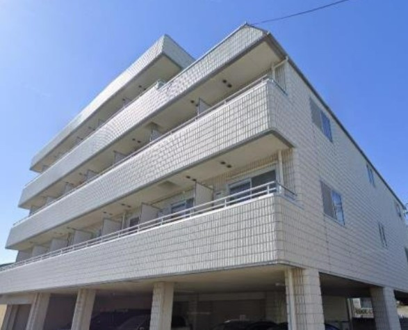 海老名市杉久保北２丁目のアパート