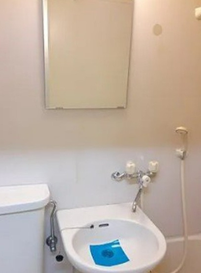 海老名市杉久保北２丁目のアパートの洗面所