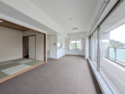 【居間・リビング】 | よこすか・四季の街パークヒルズそよ風の丘５番館