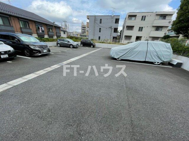 ベルヴュコート津田沼の駐車場