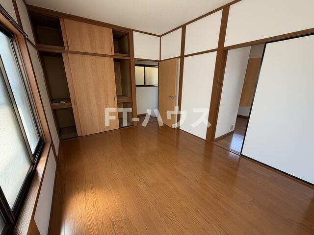 本大久保５丁目貸家の子供部屋