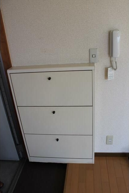 ミトハイツの玄関