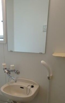のアパートの洗面所