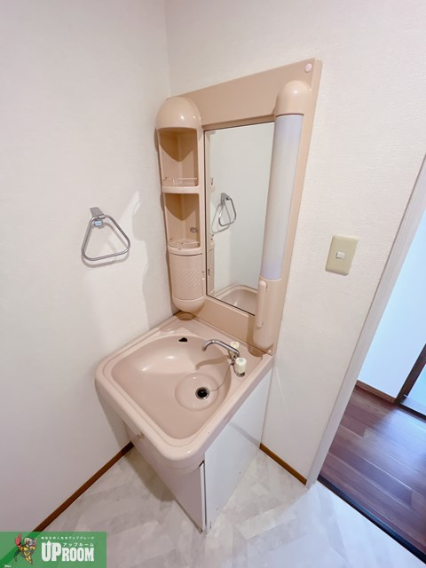 ファミールⅠ A棟の洗面所