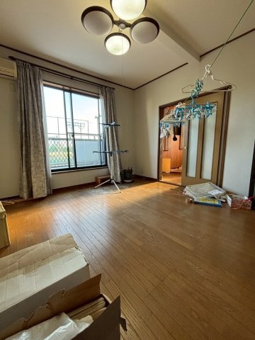 茂原市高師　中古戸建の洋室