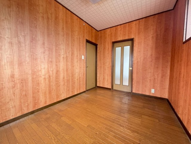 茂原市高師　中古戸建の洋室|2026年7月6日撮影