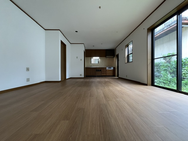 深阪4丁貸家の居間・リビング