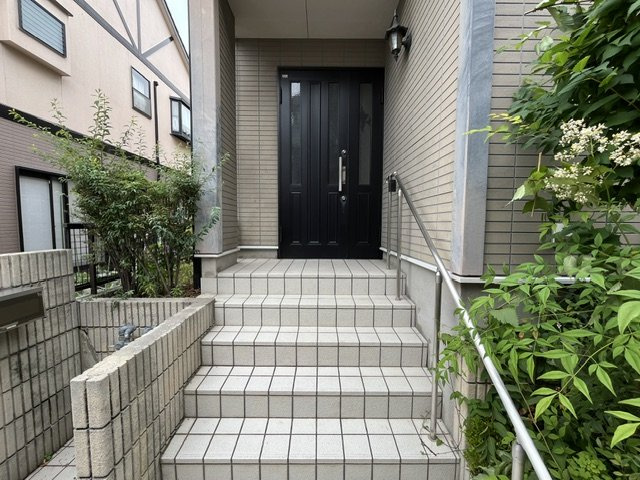 深阪4丁貸家のエントランス