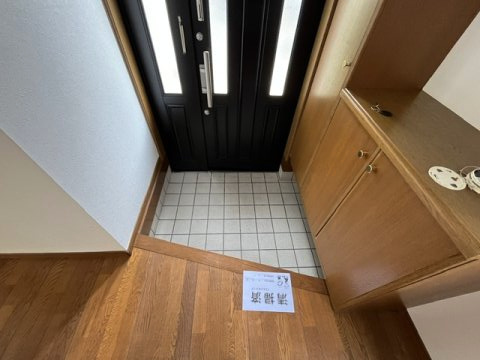 深阪4丁貸家の玄関