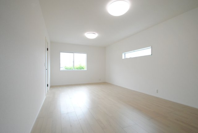 坂城町中之条　中古住宅の洋室