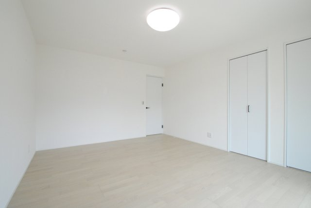 坂城町中之条　中古住宅の洋室