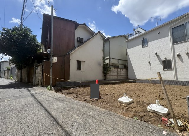 豊島区目白2丁目 限定1棟の外観|目白2丁目の落ち着いた住宅地に誕生します
間口が広く明るく快適な立地です