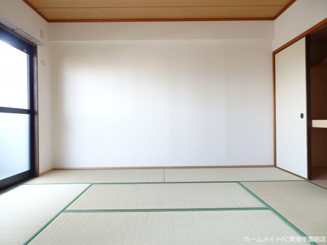 熊本市東区長嶺南６丁目の賃貸マンションの和室