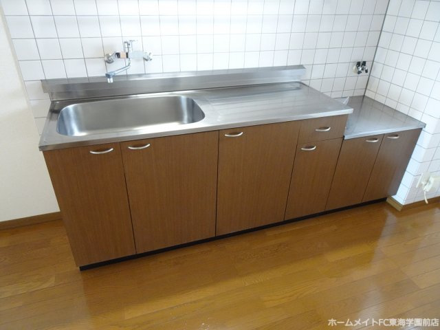熊本市東区長嶺南６丁目の賃貸マンションのキッチン
