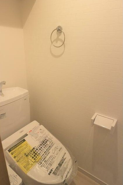 松戸市新松戸５丁目のアパートのトイレ