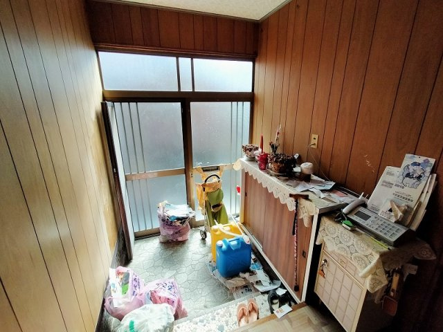 峰坂町平屋戸建ての玄関