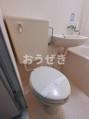 スカイコート横浜弘明寺のトイレ