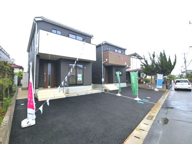 佐賀市下田町第1　 1号棟の外観