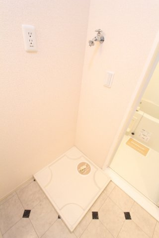 ヴァン・サンクの設備