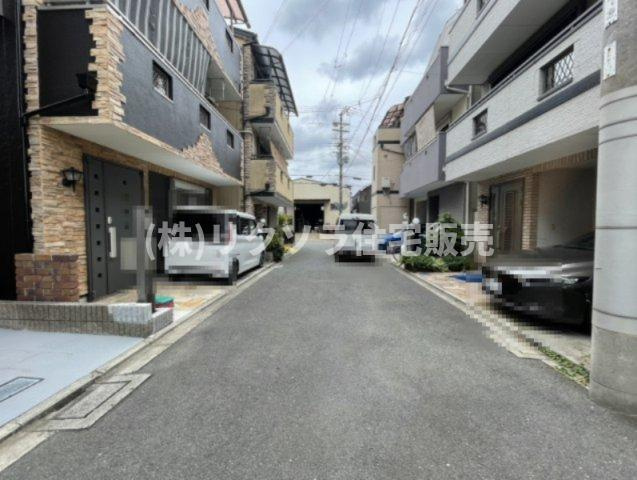 佐太東町1丁目　中古一戸建ての前面道路含む現地写真|■物件内覧・資金計画相談・住宅ローン相談、リフォーム相談、お問合せ受付中■
※当日・翌日のご内覧、ご相談はお電話でのお問合せがスムーズです！