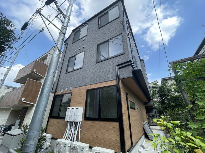 MELDIA高円寺の外観