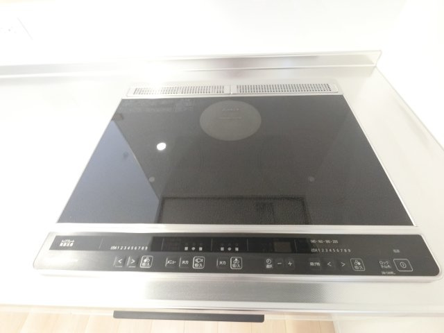 佐賀市下田町第1 　2号棟のキッチン|IHクッキングヒーター