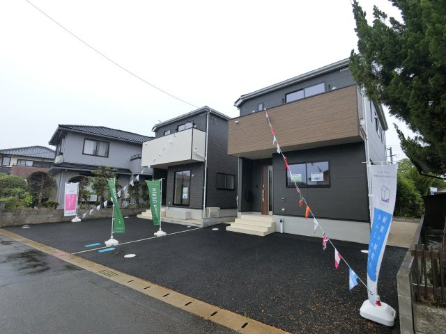 佐賀市下田町第1 　2号棟の前面道路含む現地写真|前面道路含む現地写真です