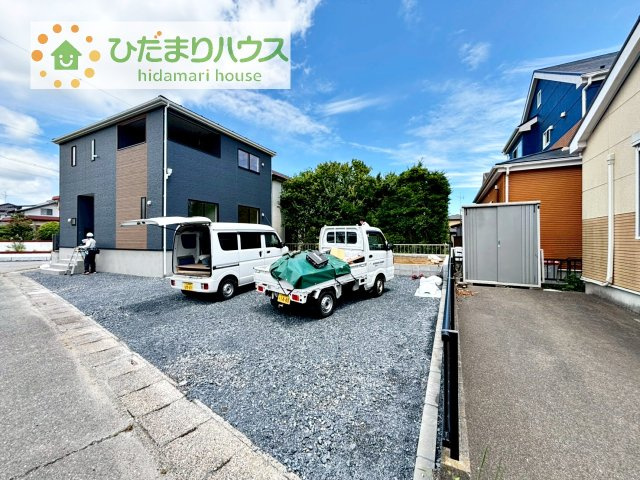 【駐車場】 | 龍ケ崎市緑町第4　新築戸建 | マイホームなら駐車場代がかかりません！しかも、自宅の駐車場で洗車ができます！今までコイン洗車に行っていた手間も省けて、節約にもつながります(^^♪