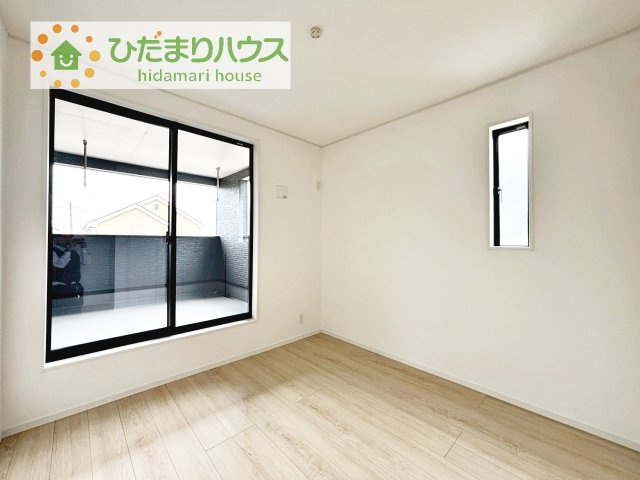【洋室】 | 龍ケ崎市緑町第4　新築戸建 | 木の温もりがやさしいフローリング♪