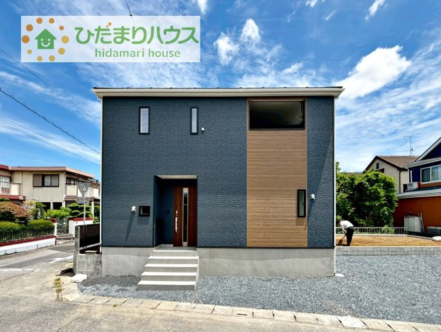 【外観】 | 龍ケ崎市緑町第4　新築戸建 | スタイリッシュな外観です(^^)/